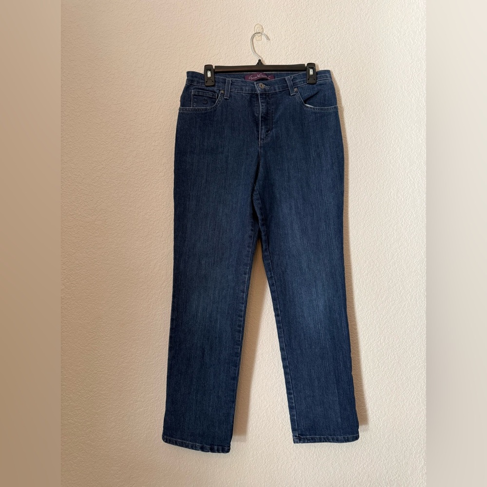 Gloria Vanderbilt Amanda Jeans Womens 8 Short Dark Wash Straight Leg Mid